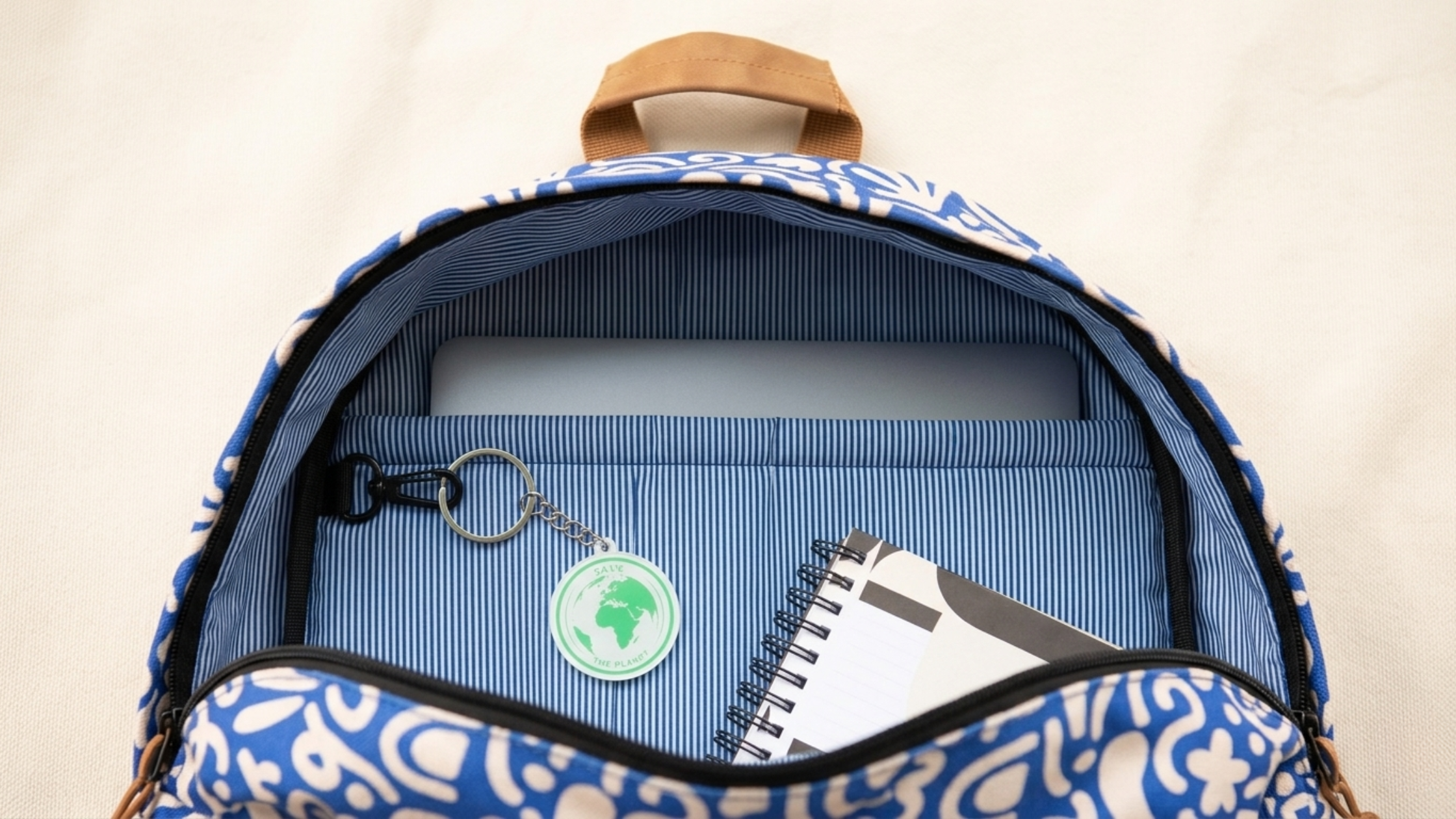 Détail du sac à dos EASYOU pour un mode de vie urbain responsable en 2026